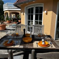 Sonnenterrasse am Weinchalet Sonnenterrasse am Weinchalet