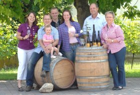 DSC_0046 © Weingut Lamberth DSC_0046 © Weingut Lamberth