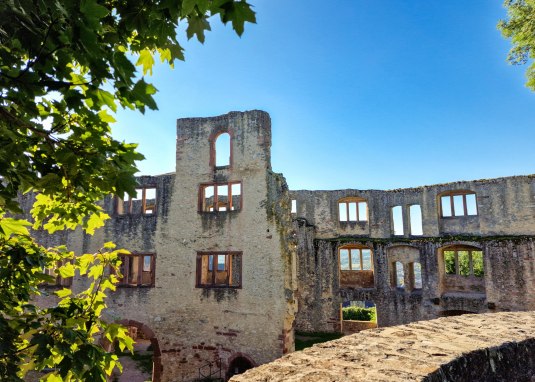 Burgruine Landskron in Oppenheim_1 © Katja Zentel, Rheinhessen-Touristik GmbH Burgruine Landskron in Oppenheim_1 © Katja Zentel, Rheinhessen-Touristik GmbH