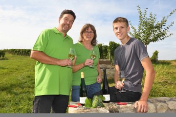 Weingut Kronenhof_Familie, © Weingut Kronenhof Weingut Kronenhof_Familie, © Weingut Kronenhof