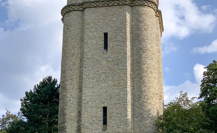 Bismarcktum am Startpunkt der Hiwweltour Bismarcktum am Startpunkt der Hiwweltour