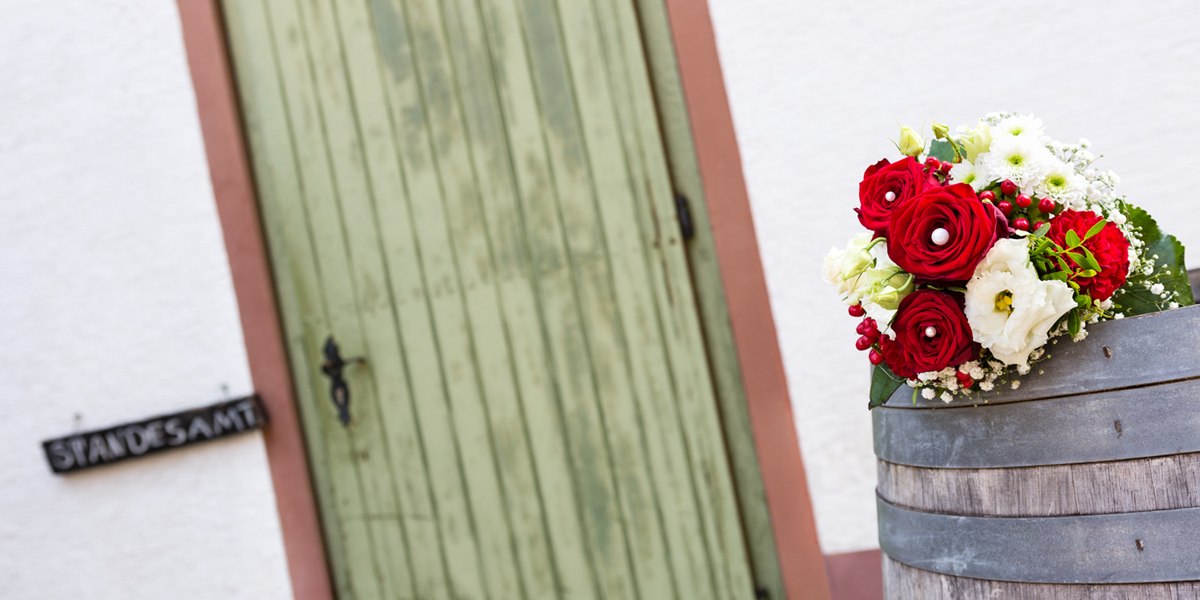Standesamt_Strauss, © Weingut Domhof Standesamt_Strauss, © Weingut Domhof