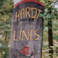 Logo Hardtlines © Klaudia Martini Logo Hardtlines © Klaudia Martini