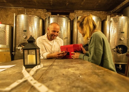 Weingut Domhof, Escape Room © Dominik Ketz, Rheinhessen-Touristik GmbH Weingut Domhof, Escape Room © Dominik Ketz, Rheinhessen-Touristik GmbH