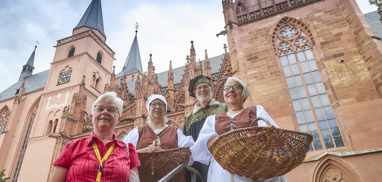 Stadtführung Zeitreise, © Stadt Oppenheim Stadtführung Zeitreise, © Stadt Oppenheim
