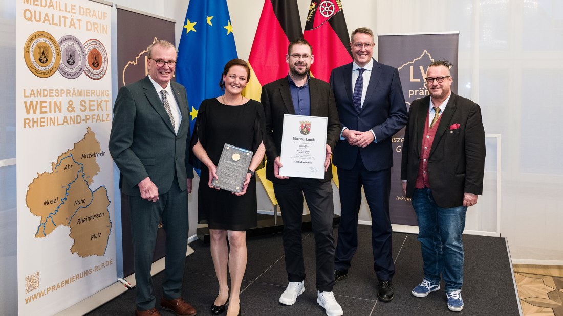 Staatsehrenpreis Winzerhof Schnabel, © LWK RLP/Carsten Costard Staatsehrenpreis Winzerhof Schnabel, © LWK RLP/Carsten Costard