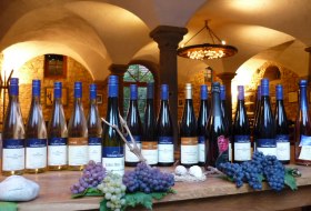 Weinflaschen Weingut Schuppert Guntersblum © Weingut Schuppert Weinflaschen Weingut Schuppert Guntersblum © Weingut Schuppert