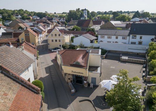 Dalles von oben © Verbandsgemeinde Gau-Algesheim Dalles von oben © Verbandsgemeinde Gau-Algesheim