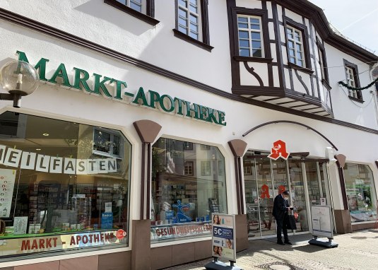 Markt Apotheke 1 © © T. Belkacemi Markt Apotheke 1 © © T. Belkacemi