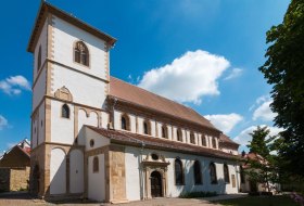 Katholische Kirche Bechtheim © Ulrich van Wasen Katholische Kirche Bechtheim © Ulrich van Wasen