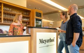 Weingut Meyerhof © Dominik Ketz Weingut Meyerhof © Dominik Ketz
