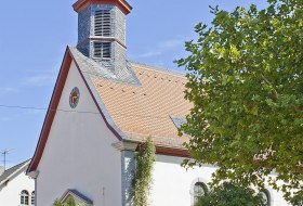 Ev Kirche Undenheim © Rudolf Stricker Ev Kirche Undenheim © Rudolf Stricker