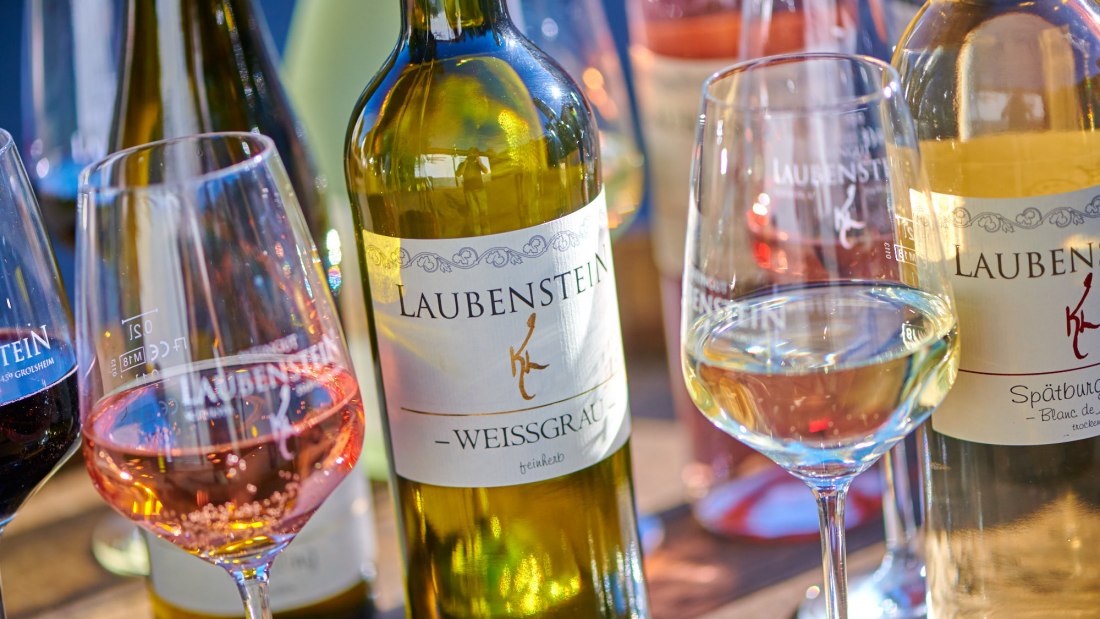 Weingut Laubenstein_Weinglas, © Weingut Laubenstein Weingut Laubenstein_Weinglas, © Weingut Laubenstein