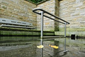 Kneippbecken Mühlbrunnen © VG Monsheim/Fotograf Carsten Costard Kneippbecken Mühlbrunnen © VG Monsheim/Fotograf Carsten Costard
