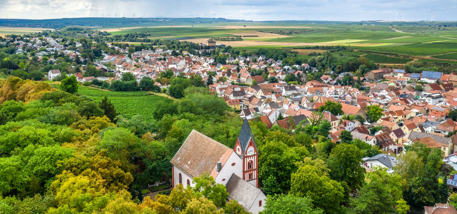 Bergkirche Osthofen, © CC BY SA 4.0 Dominik Ketz Bergkirche Osthofen, © CC BY SA 4.0 Dominik Ketz