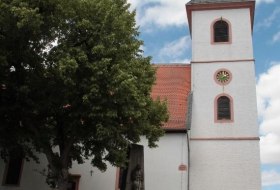 Ev. Peterskirche Ev. Peterskirche