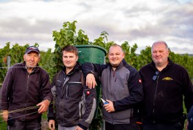 Weingut Binzel_Familie © Weingut Binzel Weingut Binzel_Familie © Weingut Binzel