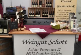 img-20170324-wa0006 © Weingut Schott img-20170324-wa0006 © Weingut Schott