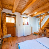 Eingang mit Schalfzimmer Eingang mit Schalfzimmer