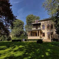 Villa des Weingutes J. Neus © Rainer Oppenheimer Villa des Weingutes J. Neus © Rainer Oppenheimer