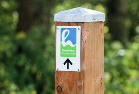 markierung-hiwweltour markierung-hiwweltour