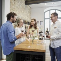 Wine tasting in the Ingelheim vinotheque Wine tasting in the Ingelheim vinotheque
