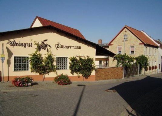 Weingut Zimmermann © Weingut Zimmermann Weingut Zimmermann © Weingut Zimmermann