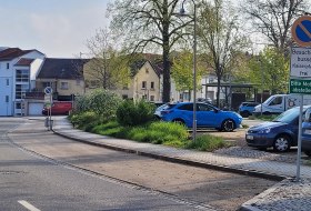 Busparkplatz Kaiserpfalz-Parkplatz © Stadt Ingelheim/uz Busparkplatz Kaiserpfalz-Parkplatz © Stadt Ingelheim/uz