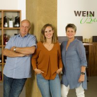 Weinlounge Weingut Müller - Familie Müller © Carsten Costard Weinlounge Weingut Müller - Familie Müller © Carsten Costard