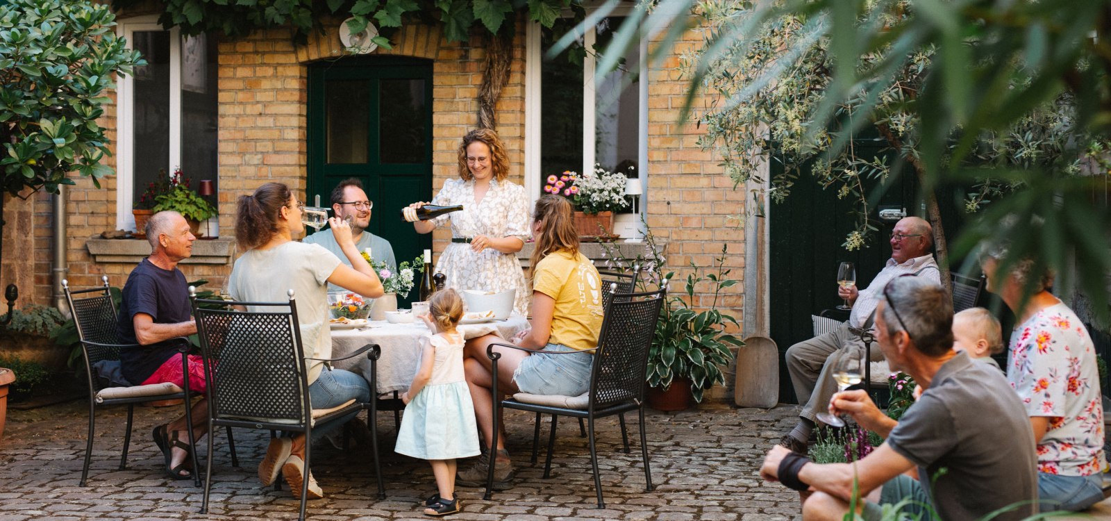 Weingut Müller-Oswald_Hof, © Weingut Müller-Oswald Weingut Müller-Oswald_Hof, © Weingut Müller-Oswald