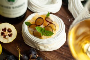 Pawlowas mit Lemon Curd, © Rheinhessenwein, Foto: Jelena Lozo Pawlowas mit Lemon Curd, © Rheinhessenwein, Foto: Jelena Lozo