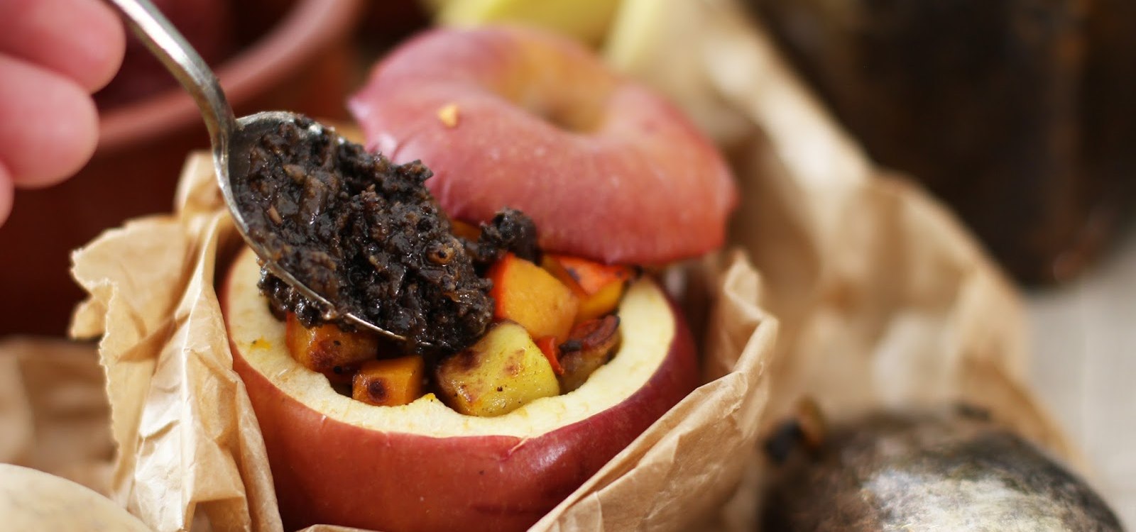 Bratapfel mit Kürbis-Kartoffel-Füllung und Blutwurst-Jam, © LECKER & Co Bratapfel mit Kürbis-Kartoffel-Füllung und Blutwurst-Jam, © LECKER & Co
