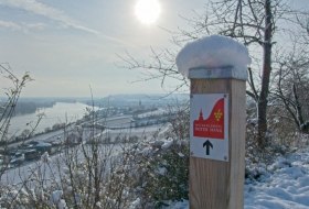 Winterliches Wandern am Roten Hang © Frank Hamm Winterliches Wandern am Roten Hang © Frank Hamm