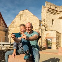 Denkmal Heidesheimer Tor Selfie © Dominik Ketz/RHT GmbH Denkmal Heidesheimer Tor Selfie © Dominik Ketz/RHT GmbH