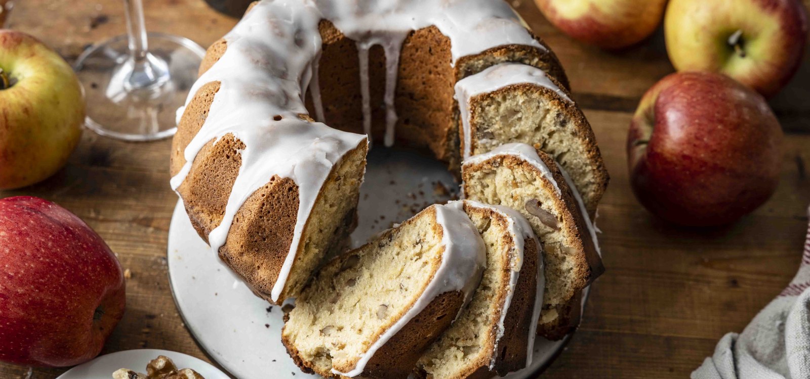 Apfelkuchen, © Svenja Mattner-Shahi - Klara und Ida Apfelkuchen, © Svenja Mattner-Shahi - Klara und Ida
