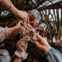 Wein-Geselligkeit © Weingut Bretz Wein-Geselligkeit © Weingut Bretz