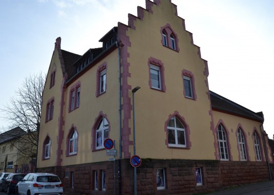 Altes E-Werk Nierstein Außenaufnahme © Peter Zeiß Altes E-Werk Nierstein Außenaufnahme © Peter Zeiß
