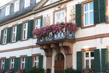 Außenansicht Schloßgut Schmitt Guntersblum, © Schloßgut Schmitt Außenansicht Schloßgut Schmitt Guntersblum, © Schloßgut Schmitt