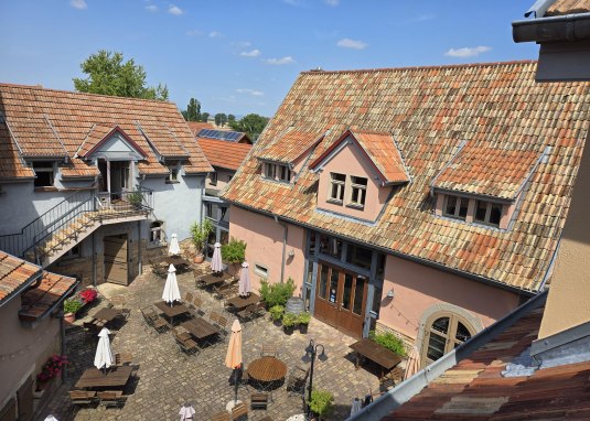 Kulturhof Eckelsheim Innenhof Kulturhof Eckelsheim Innenhof