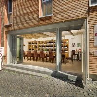 Peth-9 klein Peth-9 klein