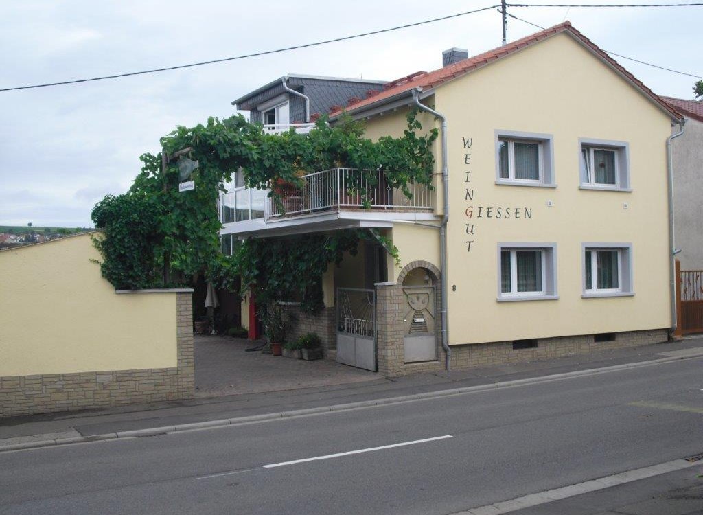 Weingut Gießen_Gebäude, © Weingut Gießen Weingut Gießen_Gebäude, © Weingut Gießen