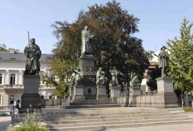Worms Lutherdenkmal (c) Uwe Feuerbach_UWE4809 KLEIN Worms Lutherdenkmal (c) Uwe Feuerbach_UWE4809 KLEIN