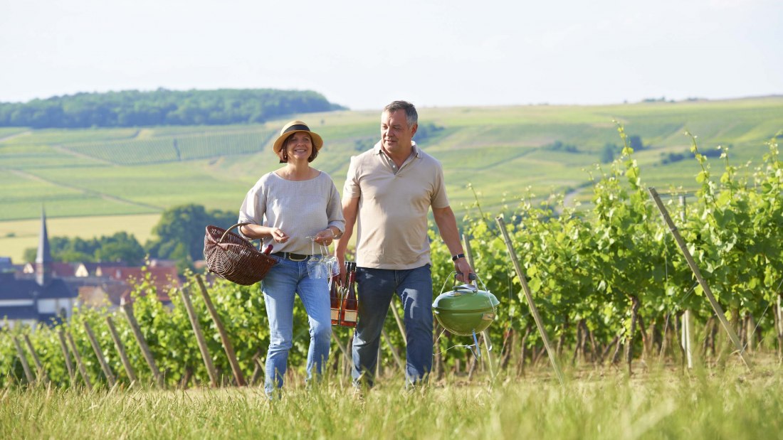 Weingut Schäfer & Sohn_Winzer 2, © Weingut Schäfer & Sohn Weingut Schäfer & Sohn_Winzer 2, © Weingut Schäfer & Sohn