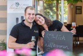 Weingut Philipp Schnabel_Winzer © Weingut Philipp Schnabel Weingut Philipp Schnabel_Winzer © Weingut Philipp Schnabel