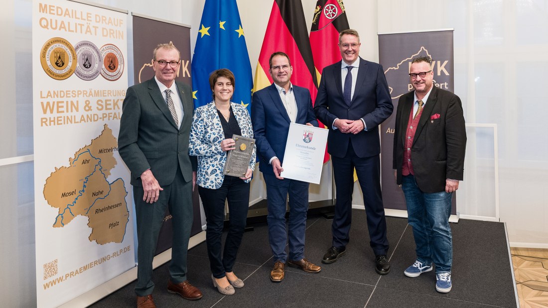 Staatsehrenpreis Weingut Machmer, © LWK RLP/Carsten Costard Staatsehrenpreis Weingut Machmer, © LWK RLP/Carsten Costard