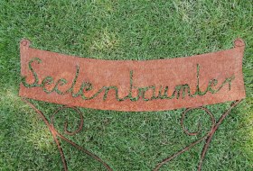 Seelenbaumler im Gras Seelenbaumler im Gras