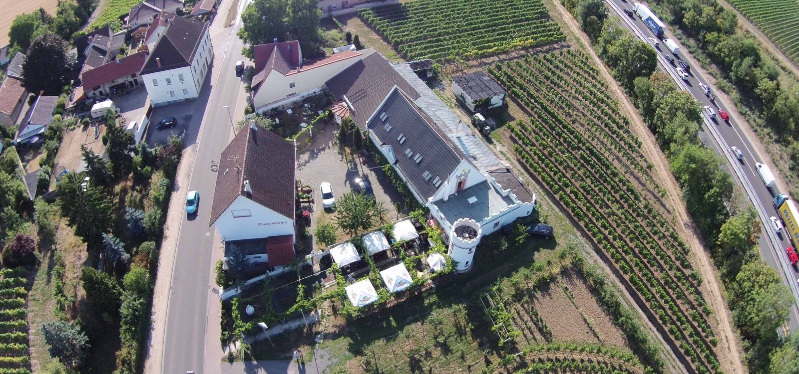 aerial view Burgunderhof, © Burgunderhof Mergel aerial view Burgunderhof, © Burgunderhof Mergel