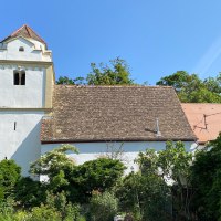 Blick auf die Heidenturmkirche Alsheim Blick auf die Heidenturmkirche Alsheim