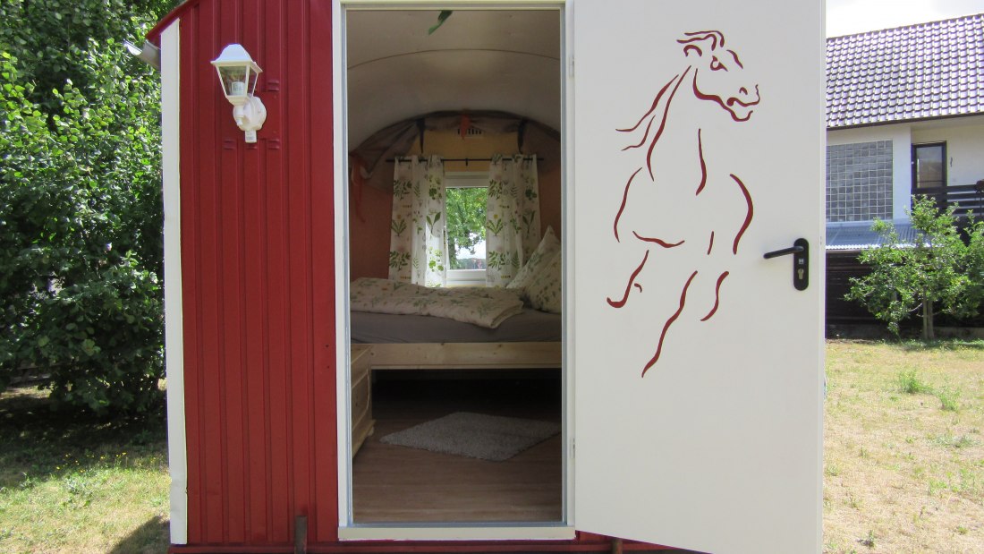 Weingut Bernhard_Bauwagenuebernachtung, © Weingut Bernhard Weingut Bernhard_Bauwagenuebernachtung, © Weingut Bernhard