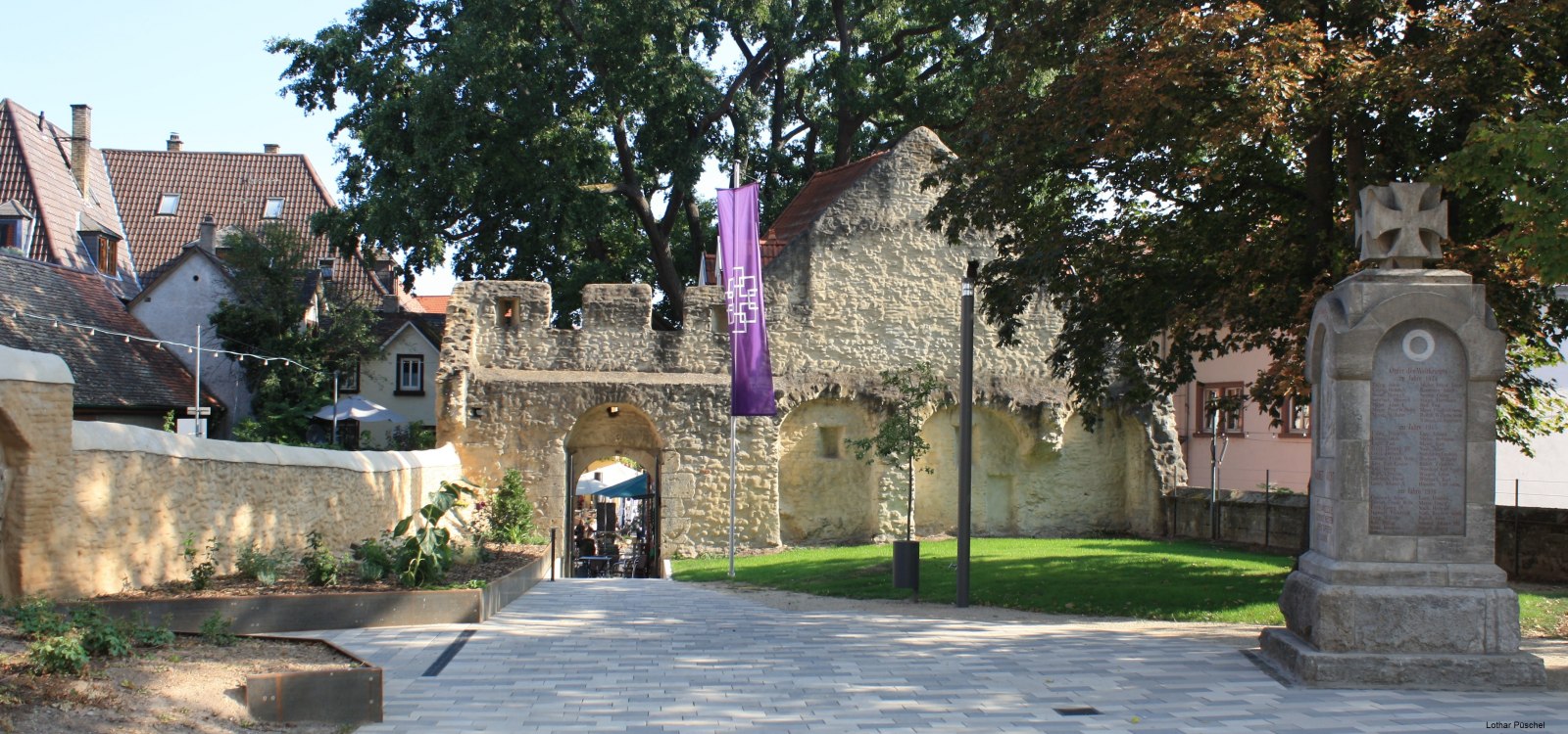 Wehrkirche Nierstein , © Lothar Püschel Wehrkirche Nierstein , © Lothar Püschel